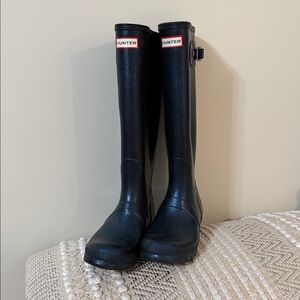 Hunter Navy Blue Tall Rain Boots